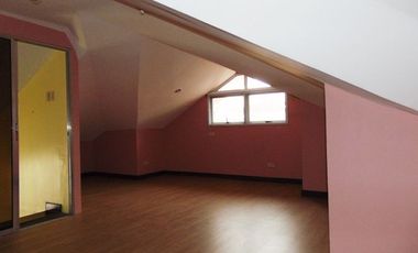 2Storey Singe Attached House in Acasia Place Subdivision, Cebu City