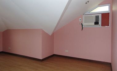2Storey Singe Attached House in Acasia Place Subdivision, Cebu City
