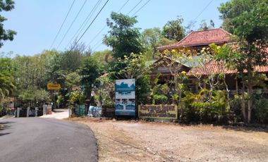 Villa and resto near Baron Beach Gunung kidul yogyakarta