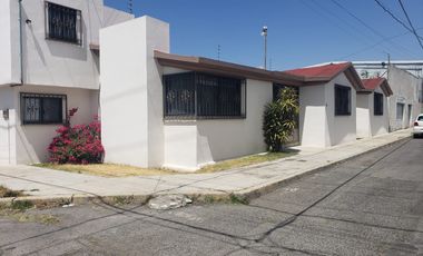CASA EN VENTA EN PUEBLA COL. ANZURES