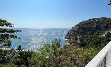 CASA CON OFICINAS EN MOZIMBA