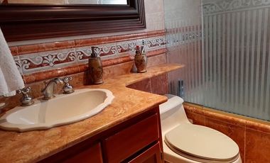 PR16707Casa en venta en el sector Loma de los Gonsalez, Medellin