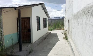Terreno de Venta en Unidad Educativa Municipal de Calderón, Amalia Uriguen, Norte de Quito, Ecuador