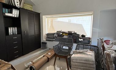 VENTA DE CASA CON USO DE SUELO PARA OFICINA, ESPACIO COMERCIAL