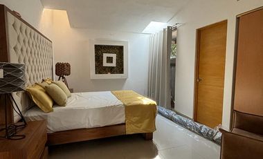 VENTA DE CASA CON USO DE SUELO PARA OFICINA, ESPACIO COMERCIAL