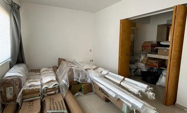 VENTA DE CASA CON USO DE SUELO PARA OFICINA, ESPACIO COMERCIAL