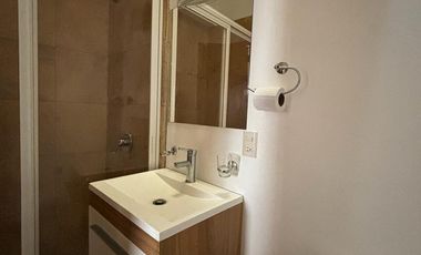 VENTA DE CASA CON USO DE SUELO PARA OFICINA, ESPACIO COMERCIAL