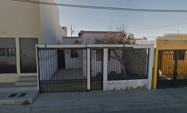 Casa en Remate Bancario en Villa Lobos, Villa Dorada, Hermosillo, Son. (65% debajo de su valor comercial, solo recursos propios, unica oportunidad) -EKC