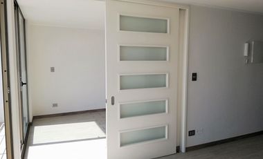 CASI NUEVO, VISTA DESPEJADA AL NORTE, METRO, ARRENDADO