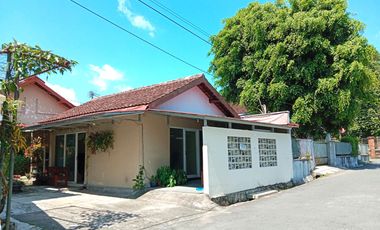 Rumah Luas Hanya 200 meter dari Jalan Taman Siswa