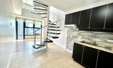 Newly Renovated 1 Bedroom loft in The Fort Residences