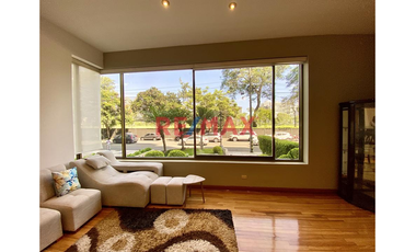 Se Vende Departamento En Primer Piso Con Vista Al Golf, San Isidro