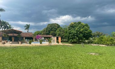 HERMOSA FINCA EN VILLAVICENCIO