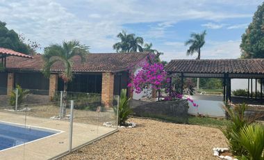 HERMOSA FINCA EN VILLAVICENCIO