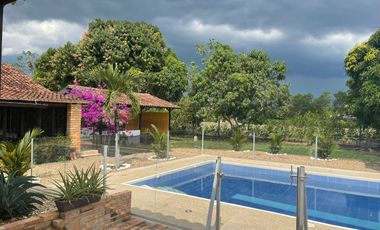 HERMOSA FINCA EN VILLAVICENCIO