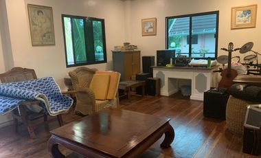 HOUSE WITH GUEST HOUSE FOR SALE NEAR THE BEACH ID 14846