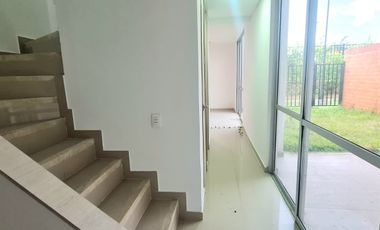 VENDO CASA JAMUNDI EN CONDOMINIO DE 2 NIVELES PARA ESTRENAR