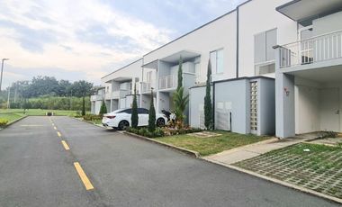 VENDO CASA JAMUNDI EN CONDOMINIO DE 2 NIVELES PARA ESTRENAR