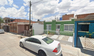 CASA EN SOLDADO INSURGENTE, MORELOS 3A SECC, AGUASCALIENTES. ¡CASA EN REMATE! -FQA