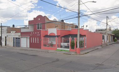 CASA EN SOLDADO INSURGENTE, MORELOS 3A SECC, AGUASCALIENTES. ¡CASA EN REMATE! -FQA