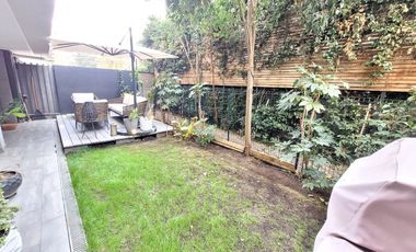 DEPARTAMENTO CON JARDÍN PRIVADO / SECTOR PLAZA ÑUÑOA.