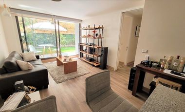 DEPARTAMENTO CON JARDÍN PRIVADO / SECTOR PLAZA ÑUÑOA.