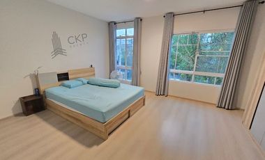 Townhouse for sale and rent, Villagegio Bangna, beautiful new house, warm minimalist decoration. Lots of usable space