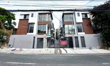 Roof Deck Semi Furnished Townhouse for sale in Teachers Village Diliman Quezon City     WITH SWIMMING POOL