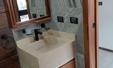 Casa en Venta en San Antonio Tlayacapan.  $16,500,000