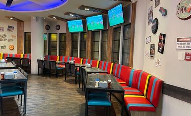 Local de Alquiler en Vía a la Costa