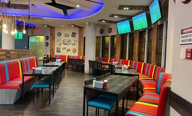 Local de Alquiler en Vía a la Costa