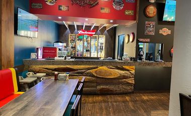 Local de Alquiler en Vía a la Costa