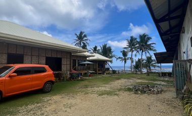 🌴 Discover Your Siargao Paradise Today! 🏖️ Experience Beachfront Bliss in Brgy Bitogo - Unwind in a Charming Main House, Luxuriate in 2 Cozy Villas, a