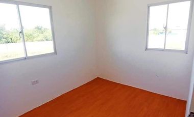 Arielle Townhomes End Unit House For Sale