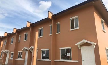 Arielle Townhomes End Unit House For Sale