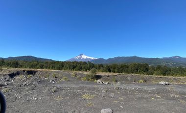 Z O N A S U R . C L 3 parcelas 7 km desde Licán Ray a  Coñaripe.