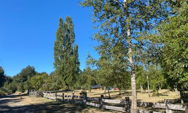 Z O N A S U R . C L 3 parcelas 7 km desde Licán Ray a  Coñaripe.