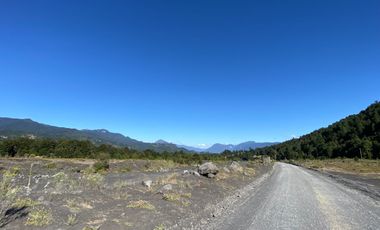 Z O N A S U R . C L 3 parcelas 7 km desde Licán Ray a  Coñaripe.