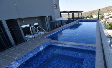 Departamento de lujo con amenidades, áreas comunes, Gym, alberca, roof, ludoteca y más.