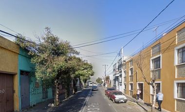 Hermosa y amplia casa de remate en la Col. Centro, Puebla, Puebla!