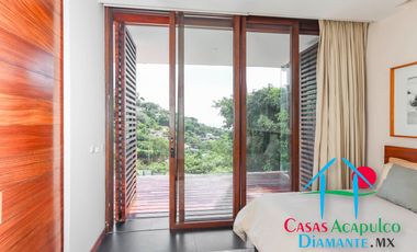 Hermosa casa en renta vacacional para 18 personas. Alberca y vista al mar