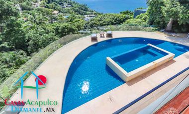 Hermosa casa en renta vacacional para 18 personas. Alberca y vista al mar