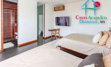 Hermosa casa en renta vacacional para 18 personas. Alberca y vista al mar