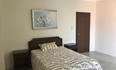 Suite amoblada de alquiler en Ciudadela Las Garzas, sector Kennedy.