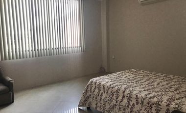 Suite amoblada de alquiler en Ciudadela Las Garzas, sector Kennedy.