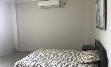 Suite amoblada de alquiler en Ciudadela Las Garzas, sector Kennedy.