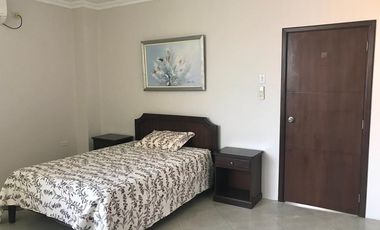 Suite amoblada de alquiler en Ciudadela Las Garzas, sector Kennedy.