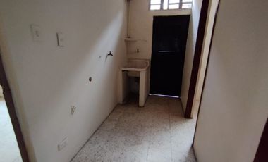 ALQUILER DEPARTAMENTO EN MIRAFLORES AV. MIRAFLORES (VIVI)