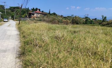 Se Vende de terreno de 2,500 m2 en la colonia los Pinos, de Jiutepec, Mor.