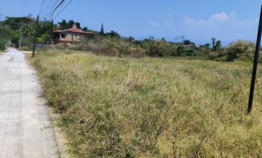 Se Vende de terreno de 2,500 m2 en la colonia los Pinos, de Jiutepec, Mor.